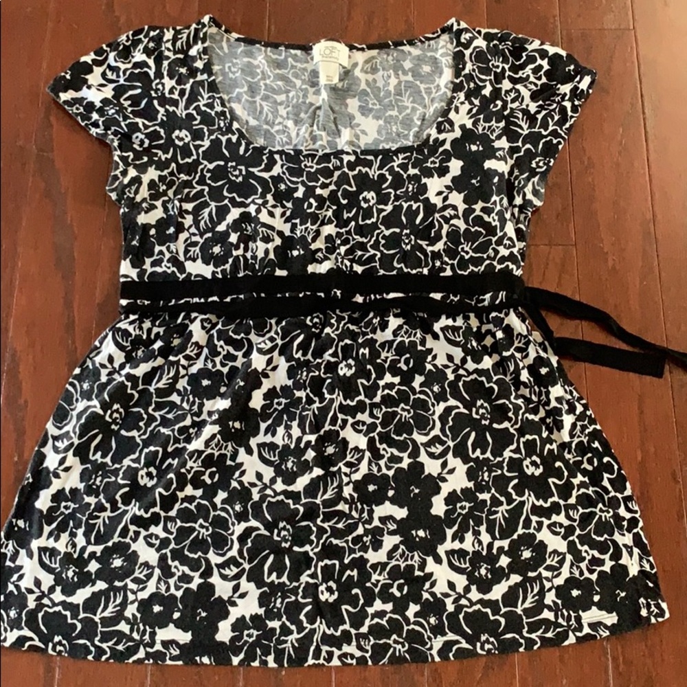 Maternity Loft top